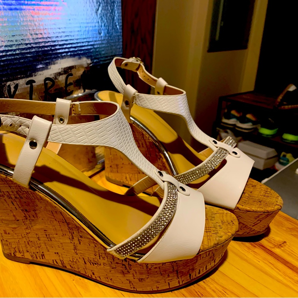 Nice wedge shoes